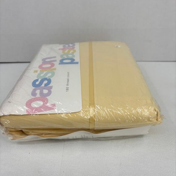 Dayton Hudson Twin Sheets Set Passion Pastels Buttercup 180 Thread Count Vintage - Picture 5 of 9